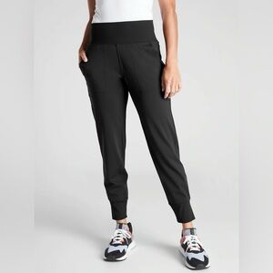 Athleta Venice Joggers in Black